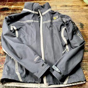 Mountain Hardware Conduit Synchro Soft Shell jacket, Womens L (also fits M med)